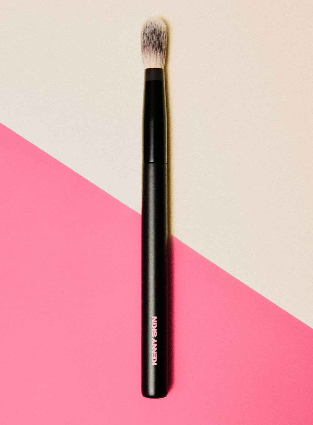KENNY SKIN Cheek Brush